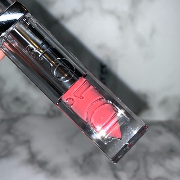 289 VERSATILE DIOR FLUID STICK - Picture 3 of 14